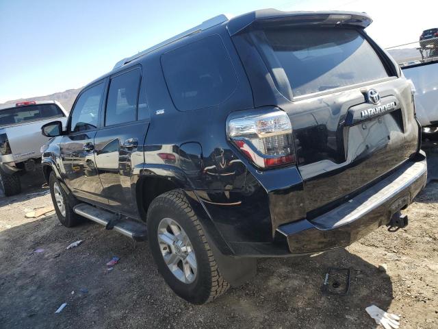 JTEBU5JR5F5272848 - 2015 TOYOTA 4RUNNER SR5 BLACK photo 2