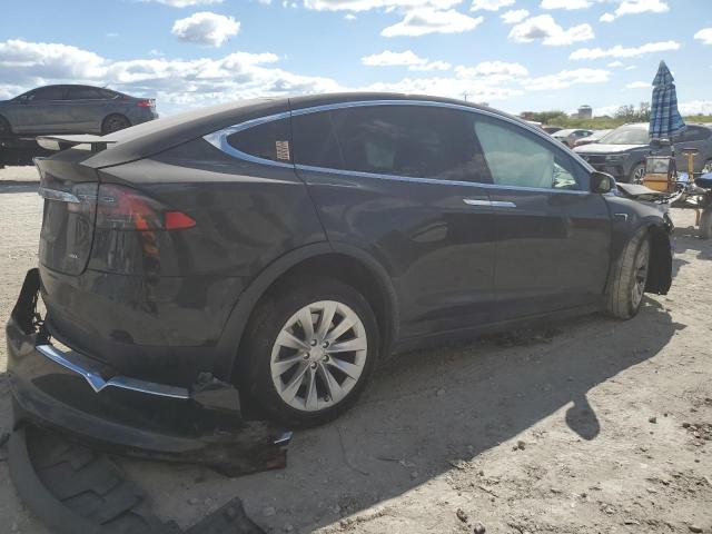 5YJXCDE28HF060922 - 2017 TESLA MODEL X BLACK photo 3