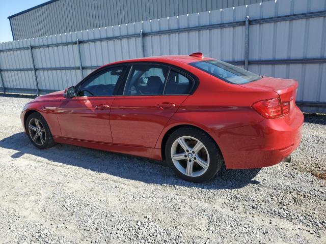 WBA3C3C50DF981752 - 2013 BMW 320 I XDRIVE RED photo 2