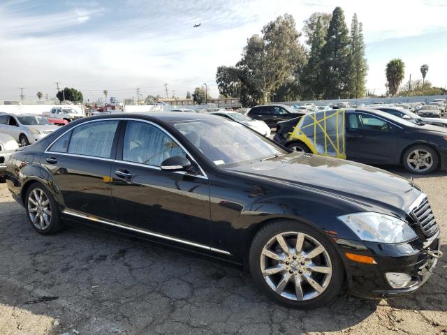 WDDNG71X27A103100 - 2007 MERCEDES-BENZ S 550 BLACK photo 4