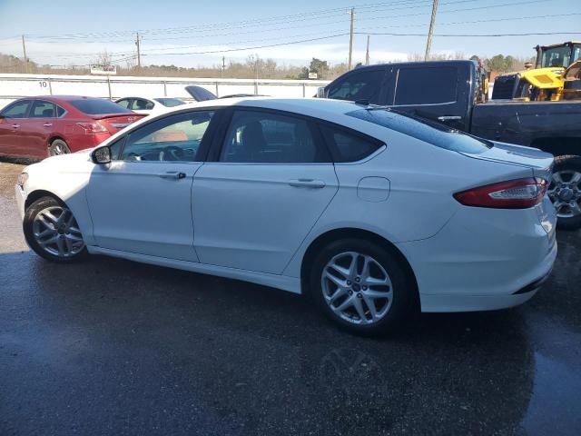 1FA6P0H70G5121279 - 2016 FORD FUSION SE WHITE photo 2