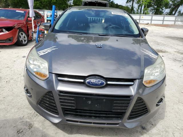 1FAHP3M27CL473608 - 2012 FORD FOCUS SEL GRAY photo 5