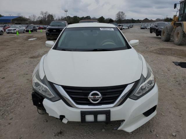 1N4AL3AP4HC261138 - 2017 NISSAN ALTIMA 2.5 WHITE photo 5