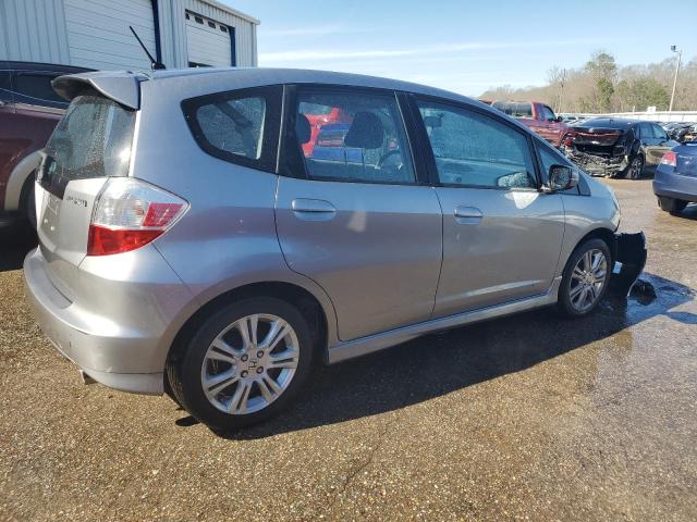 JHMGE8H41AC028426 - 2010 HONDA FIT SPORT SILVER photo 3