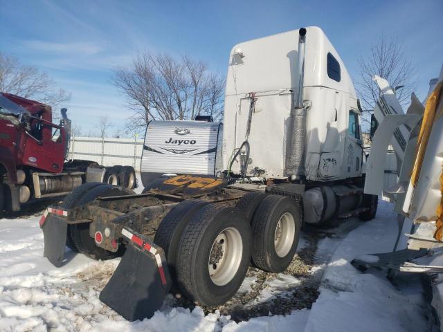 1FUJBBCK37PZ19976 - 2007 FREIGHTLINER CONVENTION ST120 WHITE photo 4