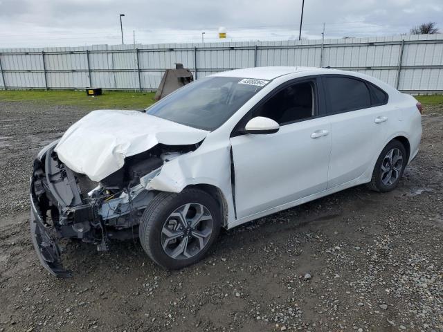 3KPF24AD8ME362491 - 2021 KIA FORTE FE WHITE photo 1