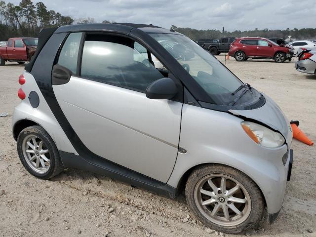 WMEEK31X08K204635 - 2008 SMART FORTWO PASSION SILVER photo 4