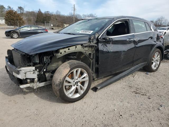 SJKCH5CR0JA049401 - 2018 INFINITI QX30 BASE أسود صورة 1