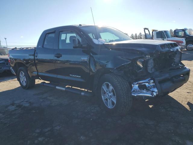5TFUY5F11GX531605 - 2016 TOYOTA TUNDRA DOUBLE CAB SR/SR5 BLACK photo 4