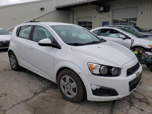 1G1JA6SG6G4184578 - 2016 CHEVROLET SONIC LS თეთრი ფოტო 4