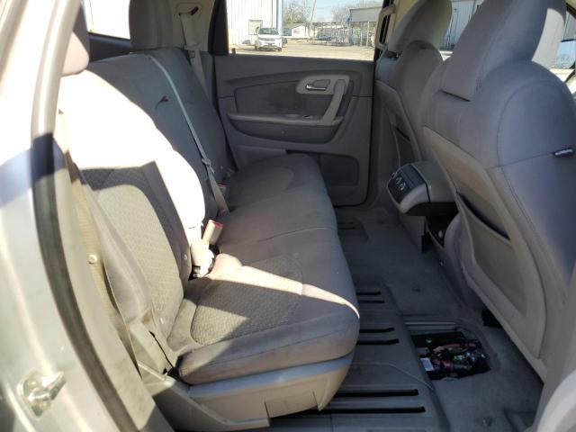 1GNKRFED5CJ317761 - 2012 CHEVROLET TRAVERSE LS SILVER photo 11