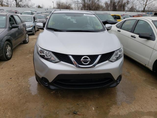 JN1BJ1CRXHW114752 - 2017 NISSAN ROGUE SPOR S SILVER photo 5