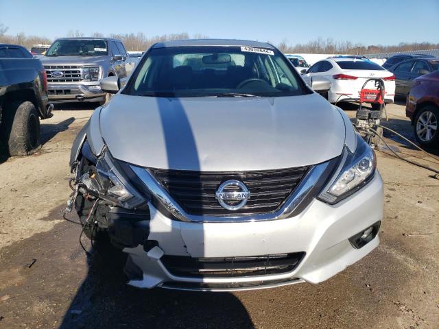 1N4AL3AP7HC153452 - 2017 NISSAN ALTIMA 2.5 SILVER photo 5