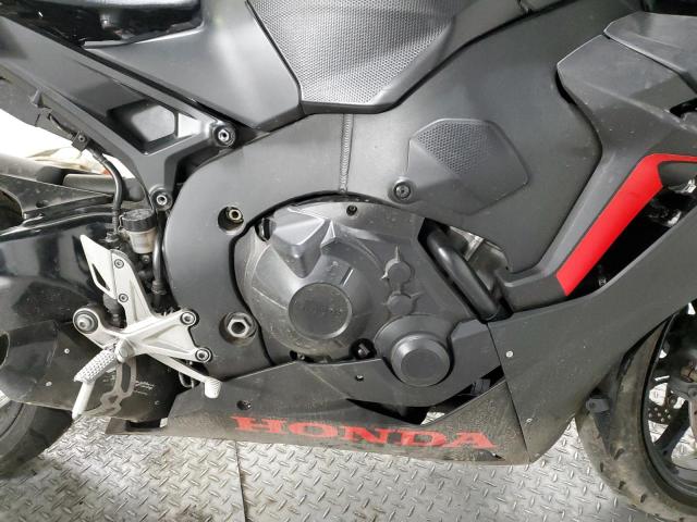 JH2SC775XHK000783 - 2017 HONDA CBR1000 RA BLACK photo 5