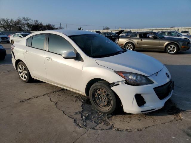 JM1BL1TF4D1846752 - 2013 MAZDA 3 I WHITE photo 4