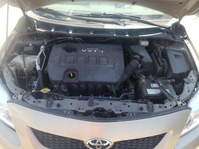 1NXBU4EE1AZ201226 - 2010 TOYOTA COROLLA BASE GOLD photo 11