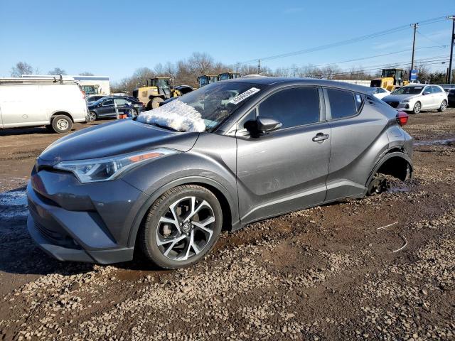 NMTKHMBX7JR051849 - 2018 TOYOTA C-HR XLE GRAY photo 1