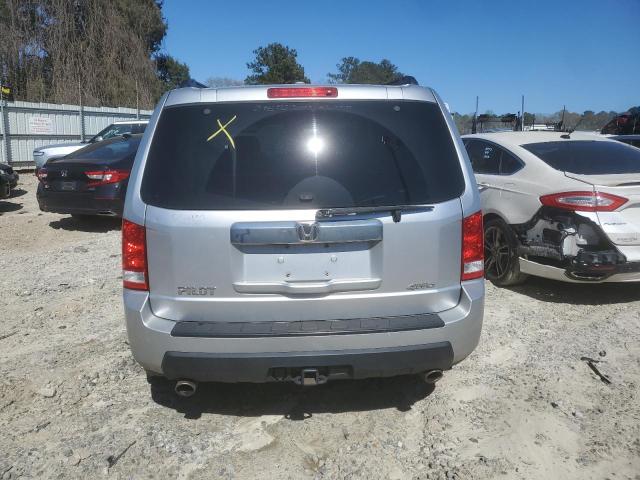 5FNYF4H72BB012939 - 2011 HONDA PILOT EXLN SILVER photo 6