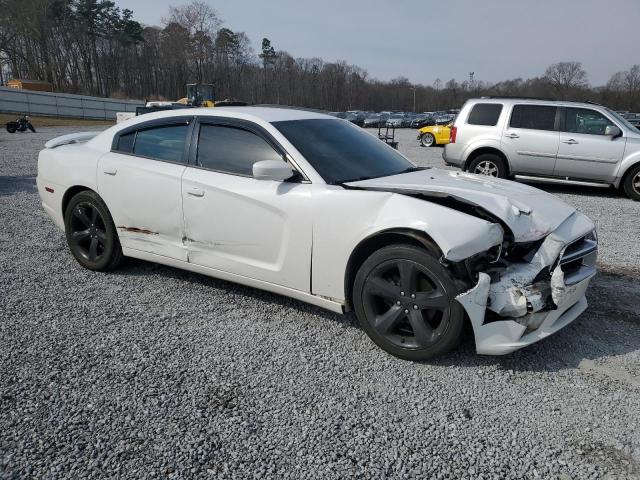 2C3CDXHG5EH368290 - 2014 DODGE CHARGER SXT WHITE photo 4