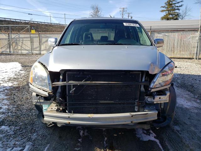 2HKYF18585H507424 - 2005 HONDA PILOT EXL SILVER photo 5