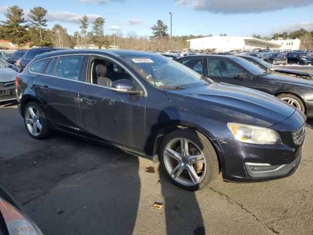 YV1612SM0G1311784 - 2016 VOLVO V60 PLATINUM BLUE photo 4