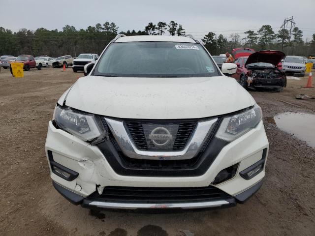 JN8AT2MT7HW151359 - 2017 NISSAN ROGUE S WHITE photo 5