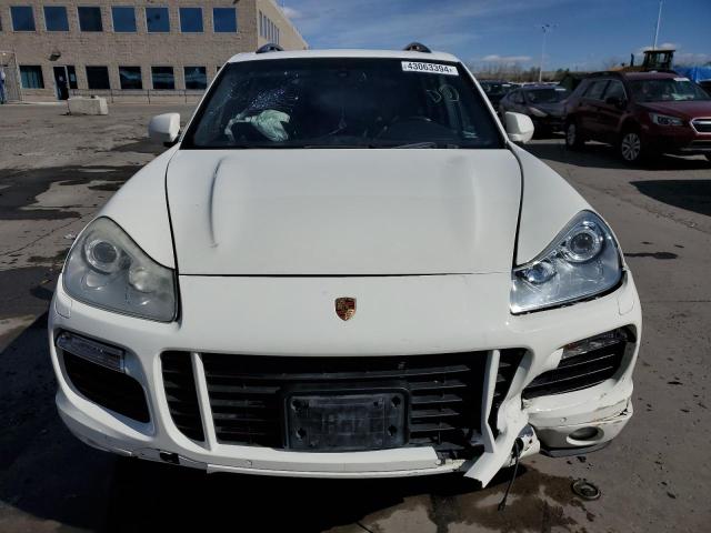 WP1AC29P08LA92307 - 2008 PORSCHE CAYENNE TURBO WHITE photo 5