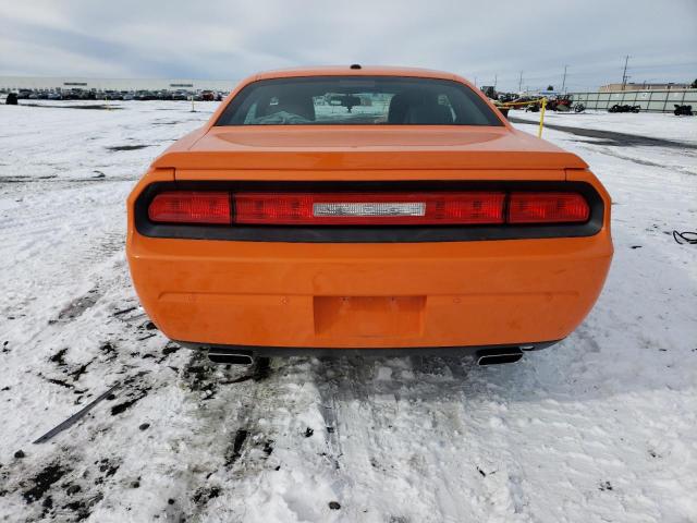 2C3CDYAG0EH245027 - 2014 DODGE CHALLENGER SXT ORANGE photo 6