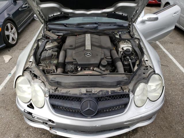 WDBSK75F04F076344 - 2002 MERCEDES-BENZ SL 500 SILVER photo 11