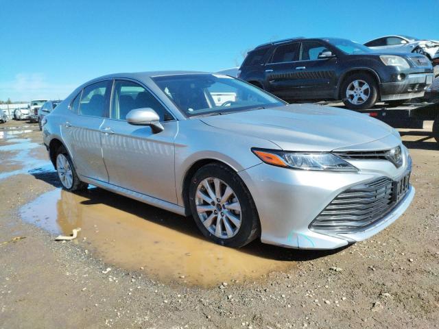 JTNB11HK9J3047864 - 2018 TOYOTA CAMRY L SILVER photo 4