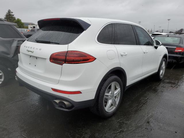 WP1AE2A2XGLA64409 - 2016 PORSCHE CAYENNE SE HYBRID WHITE photo 3