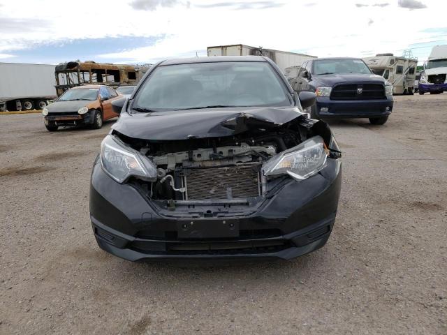 3N1CE2CP0JL369323 - 2018 NISSAN VERSA NOTE S BLACK photo 5