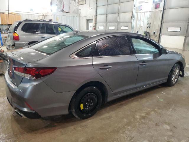 5NPE24AF6KH784913 - 2019 HYUNDAI SONATA SE GRAY photo 3