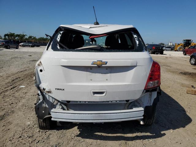 3GNCJKSB3LL306760 - 2020 CHEVROLET TRAX LS WHITE photo 6