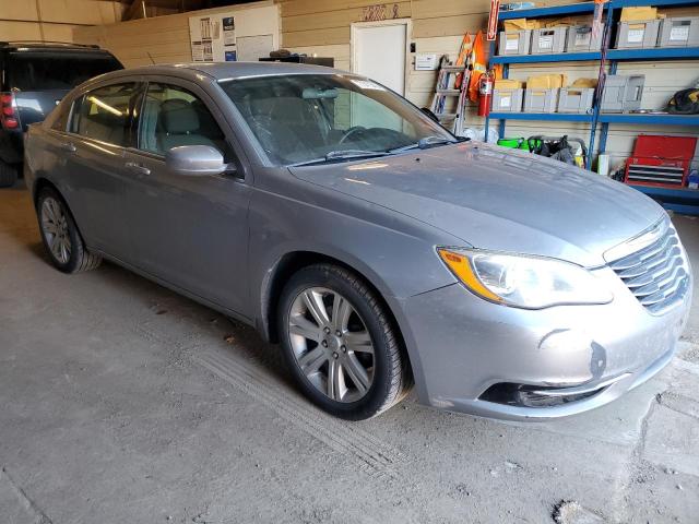 1C3CCBAB8DN761565 - 2013 CHRYSLER 200 LX SILVER photo 4