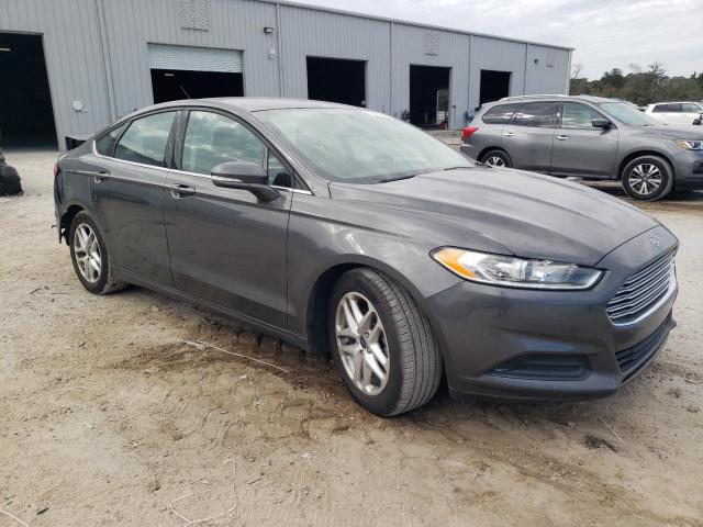 3FA6P0HD9FR252311 - 2015 FORD FUSION SE GRAY photo 4