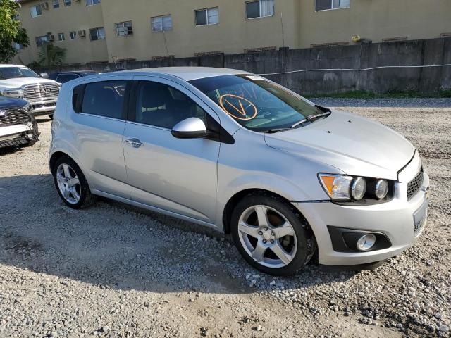 1G1JE6SB8G4151705 - 2016 CHEVROLET SONIC LTZ SILVER photo 4