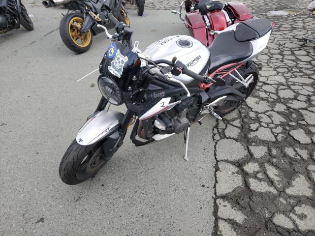 SMTA414D1JT835327 - 2018 TRIUMPH MOTORCYCLE STREET TWI R TWO TONE photo 2