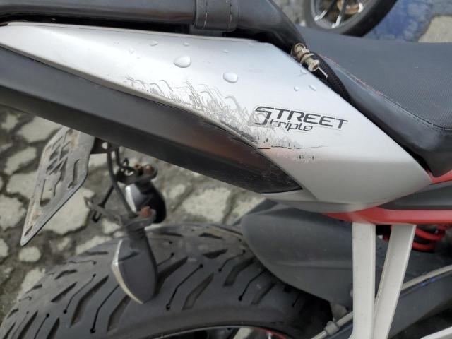 SMTA414D1JT835327 - 2018 TRIUMPH MOTORCYCLE STREET TWI R TWO TONE photo 9