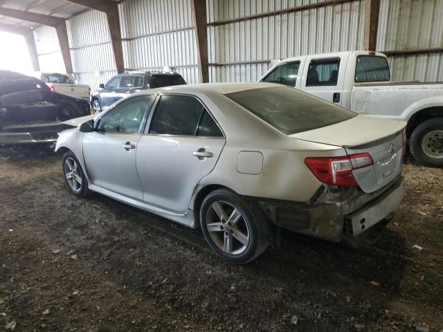 4T1BF1FK0CU576752 - 2012 TOYOTA CAMRY BASE SILVER photo 2