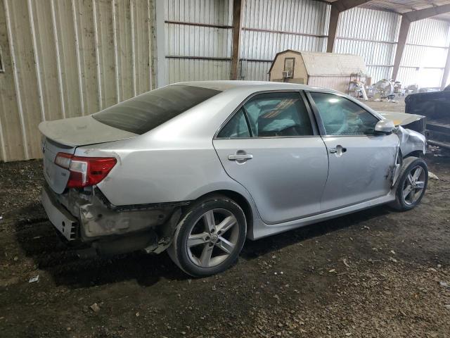 4T1BF1FK0CU576752 - 2012 TOYOTA CAMRY BASE SILVER photo 3