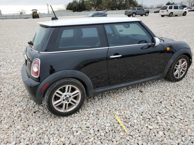 WMWSU3C54BTX96675 - 2011 MINI COOPER BLACK photo 3