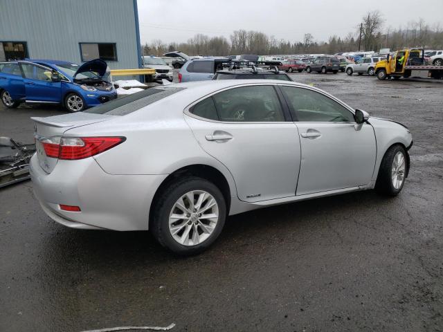 JTHBW1GG6D2036381 - 2013 LEXUS ES 300H SILVER photo 3