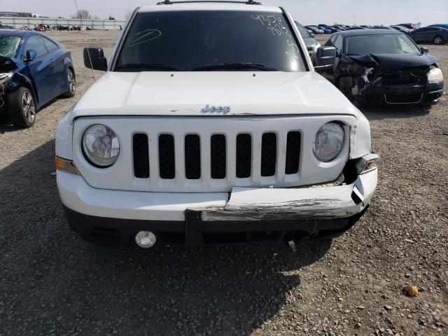 1C4NJRCB1FD109685 - 2015 JEEP PATRIOT LIMITED WHITE photo 5