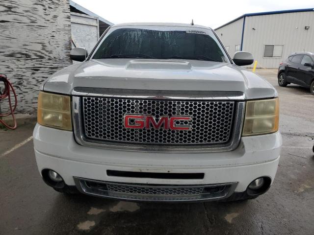 2GTEK638981294860 - 2008 GMC NEW SIERRA K1500 DENALI WHITE photo 5