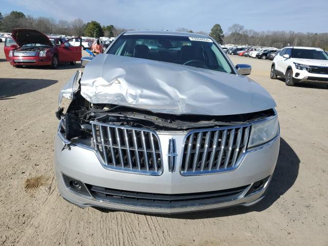 3LNHL2GC3AR618254 - 2010 LINCOLN MKZ SILVER photo 5