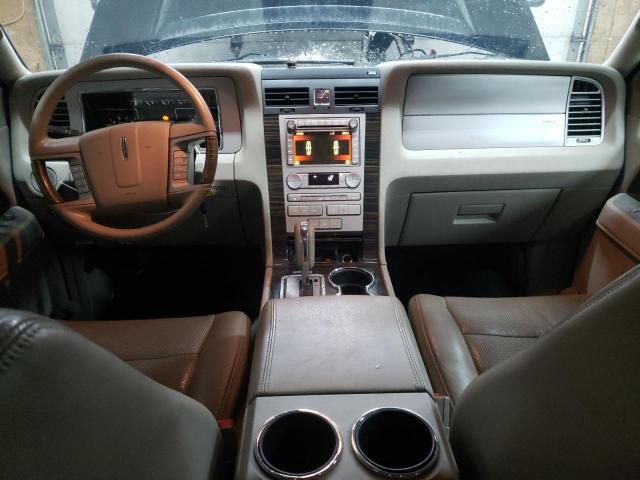 5LMJJ2J50AEJ00796 - 2010 LINCOLN NAVIGATOR 黑色 照片 8