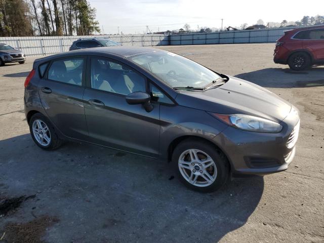 3FADP4EJ1KM112740 - 2019 FORD FIESTA SE GRAY photo 4