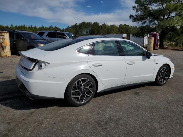 KMHL14JC7PA278694 - 2023 HYUNDAI SONATA N LINE WHITE photo 3