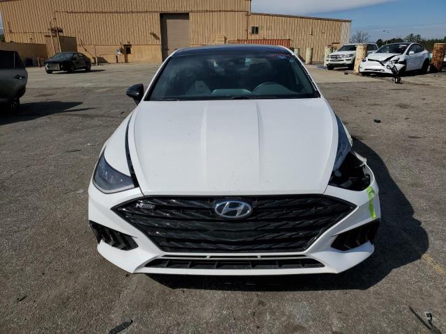 KMHL14JC7PA278694 - 2023 HYUNDAI SONATA N LINE WHITE photo 5